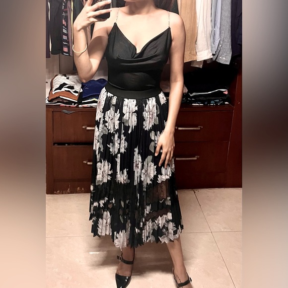 H&M Tops - H&M Bodysuit With Crystal Detailed Straps (Size: US Small/ UK 6-8)